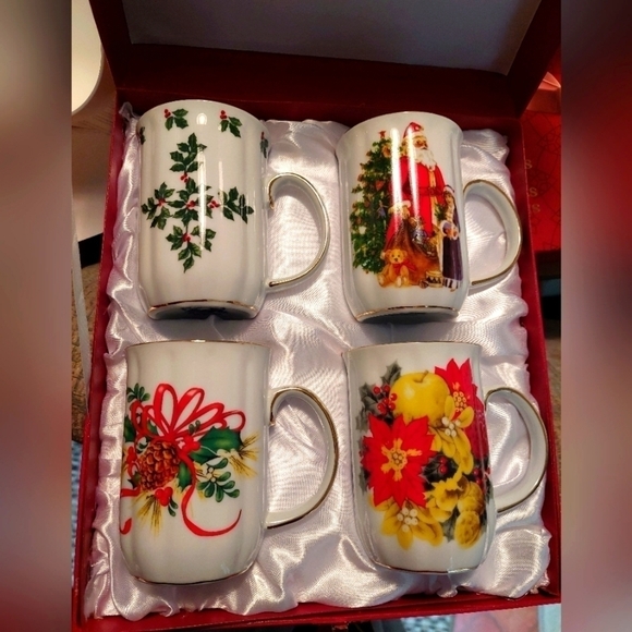 Vintage* 80s Royal Moda 4-cup Porcelain ACE Gift Collection - Picture 1 of 6